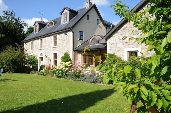 Grove House Accomodation Shanballymore Экстерьер фото